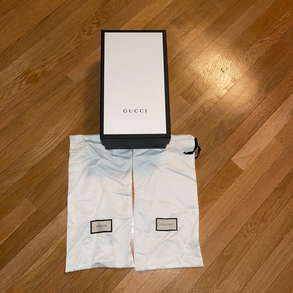 Gucci white dusters and shoebox